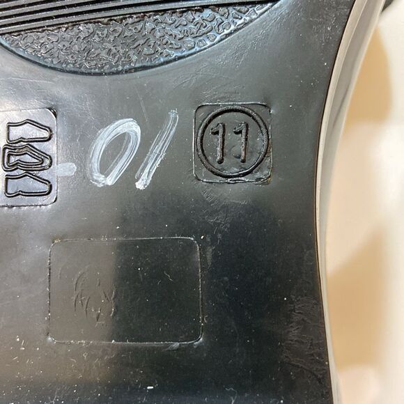 Seven 7 Women’s Black Ankle Rain Boots Size 11 - Picture 8 of 9